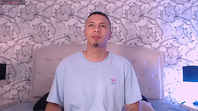 عرض كام Luna_Noire1