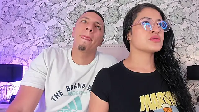 Luna_Noire1n Webbikameraesitys