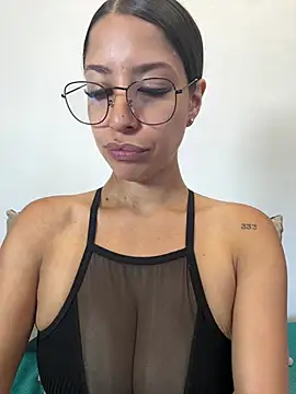 Živý XXX chat luvely_unique_
