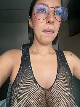 XXX chat uživo modela luvely_unique_