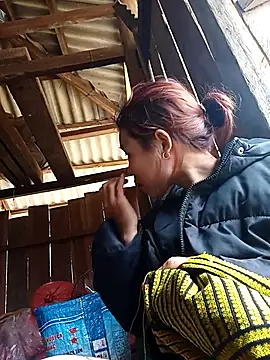 Ngocmi909のウェブカメラショー