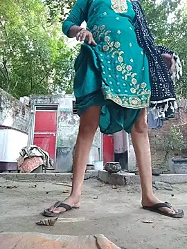 Show de Miss_Sahiba na webcam