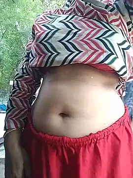 Pokazy przed kamerką – RUCHI_DARLING