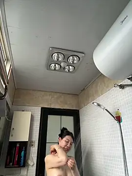 xiiuuff18's Webcam Show