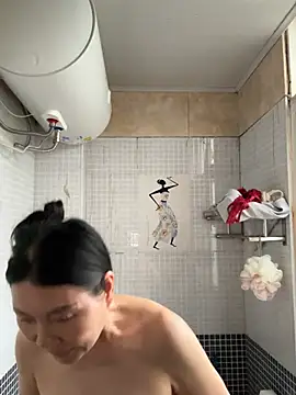 xiiuuff18 现场性爱视讯表演