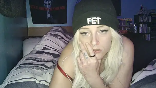 הופעת וובקאם של cutiekayls