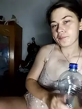 Show modela ToryTayler na web-kameri