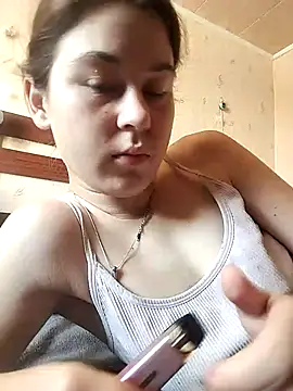 XXX chat uživo modela ToryTayler
