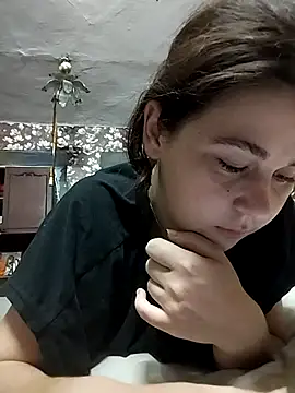 Show modela ToryTayler na web-kameri