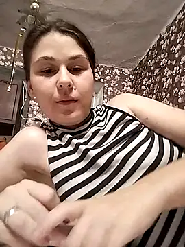 Show modela ToryTayler na web-kameri
