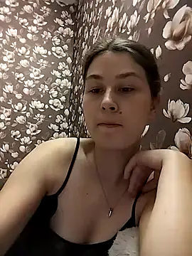 Show modela ToryTayler na web-kameri