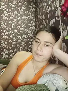 ToryTayler Adlı Modelin Canlı XXX Sohbeti