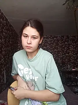 Show modela ToryTayler na web-kameri