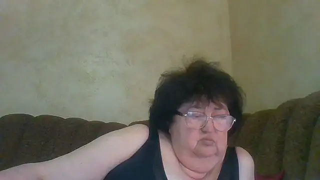 MilaSky5303's Webcam Show
