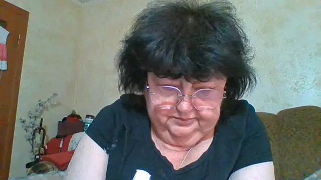 MilaSky5303's Live XXX Chat
