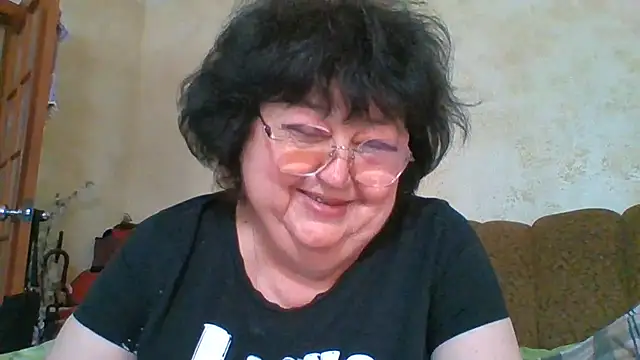 MilaSky5303's Webcam Show