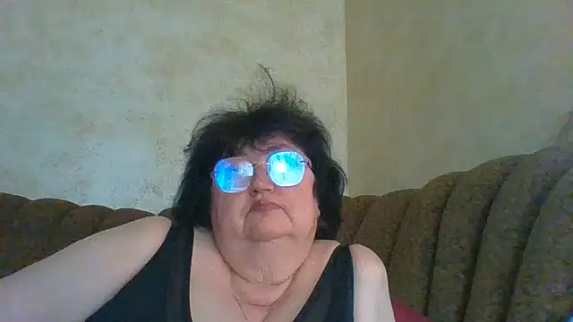 MilaSky5303's Webcam Show