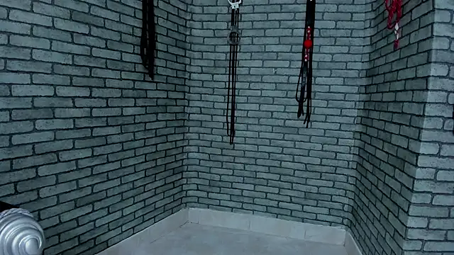 Briana_24's Webcam Show