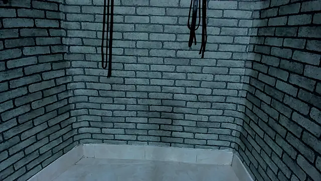 Briana_24's Webcam Show