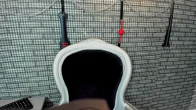 Briana_24 webcam show