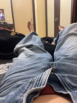 Show Webcam de indianshycouple