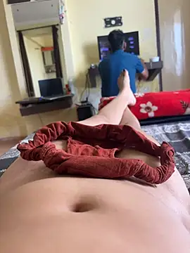 indianshycouple – Live XXX-chat