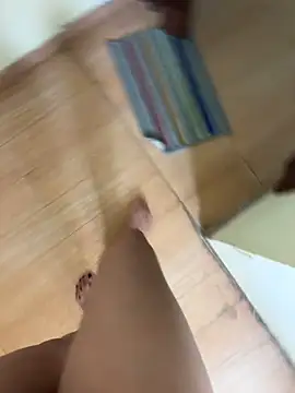 indianshycouple's Live XXX Chat