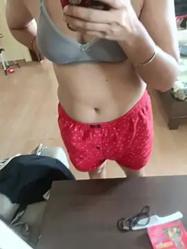 Show de indianshycouple na webcam