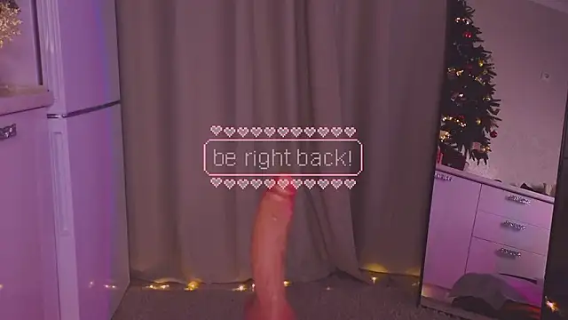 Tiny__Toon webkamerás műsora