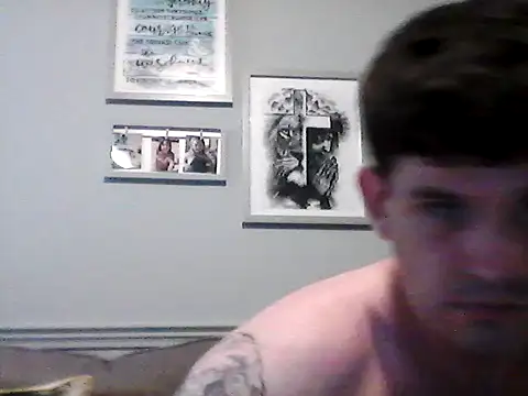 Hixxy_1025's Webcam Show