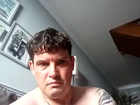 عرض كام Hixxy_1025
