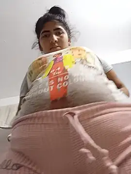 KENDRA-6-9's Webcam Show