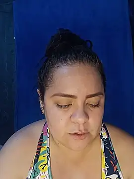 Chat +18 de Miss_Adriana01 ao vivo
