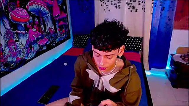 Thedoll_ethan7のウェブカメラショー