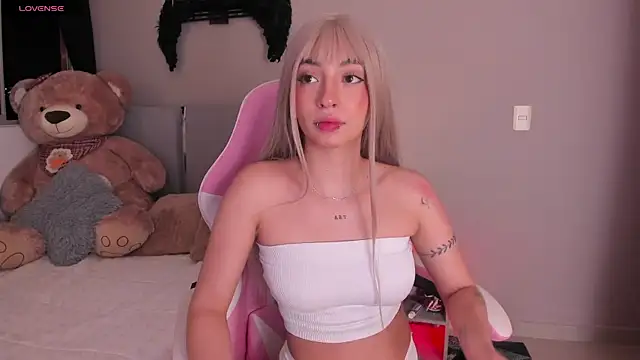 Zaray_star's Live XXX Chat