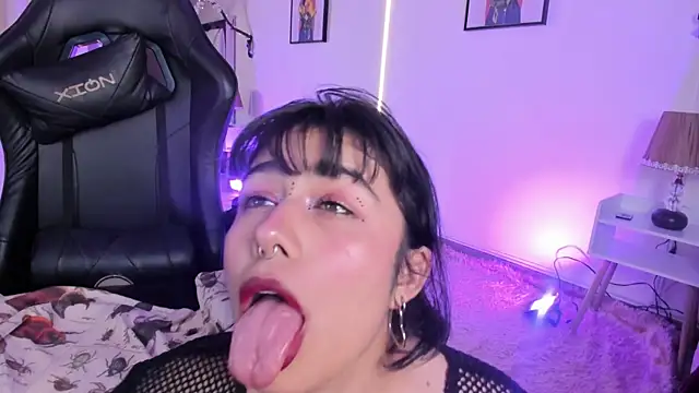 flower_smith_ Show Webcam