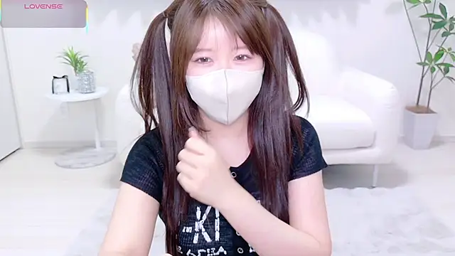 Reinya__nyan2's Live XXX Chat