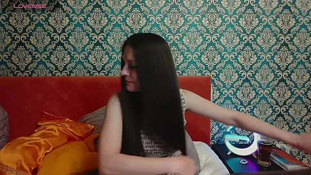 Rapunzel_hairlover Adlı Modelin Canlı XXX Sohbeti