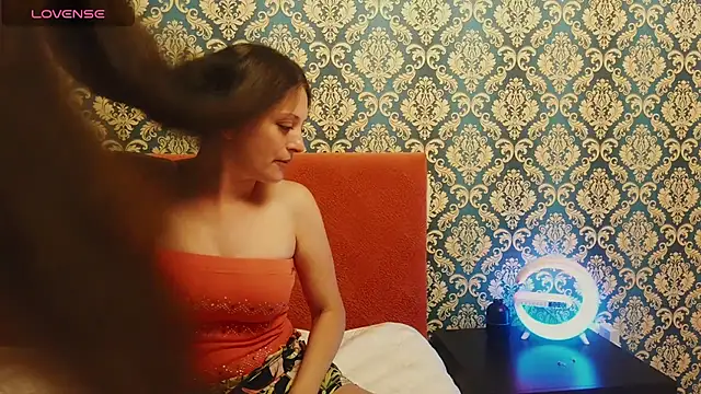 Rapunzel_hairlover Adlı Modelin Canlı XXX Sohbeti