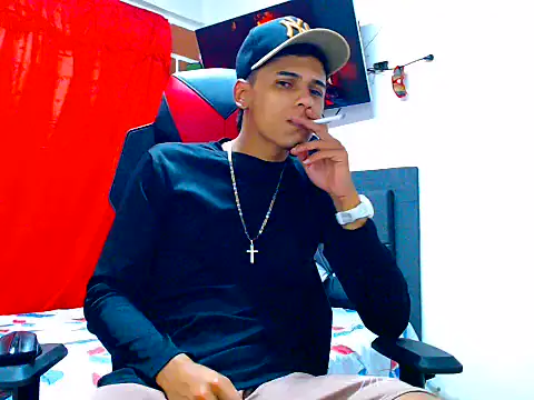 cristian_tayron1's Webcam Show
