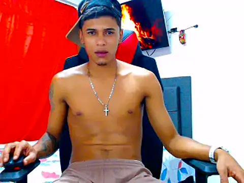 cristian_tayron1's Live XXX Chat
