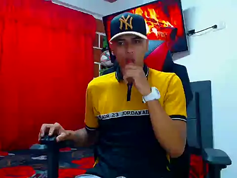 โชว์เว็บแคมของ cristian_tayron1