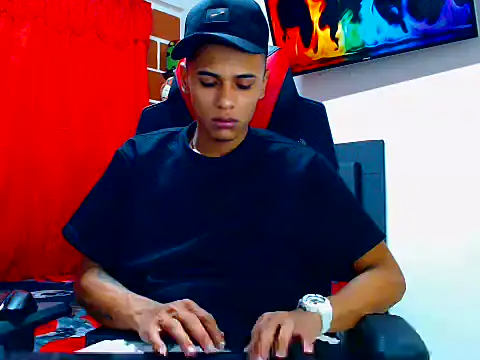 cristian_tayron1 Webcamshow