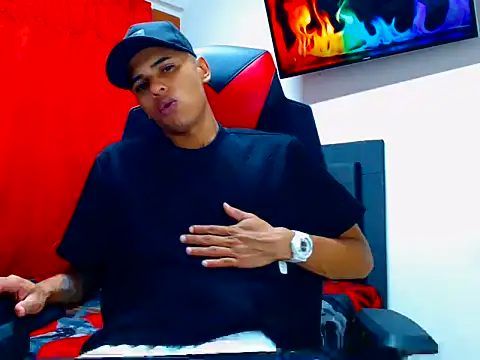cristian_tayron1's Webcam Show