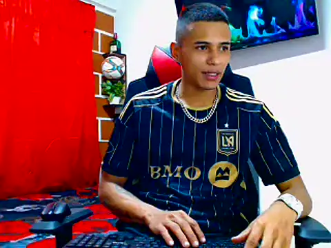 cristian_tayron1: вебкам-шо у