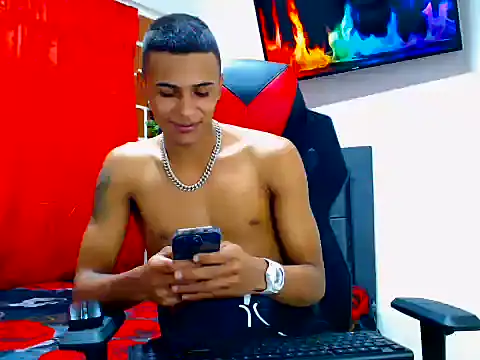 cristian_tayron1 Шоу с уебкамера