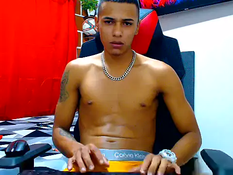 cristian_tayron1 Webcamshow