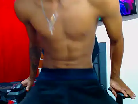 cristian_tayron1 Show in webcam