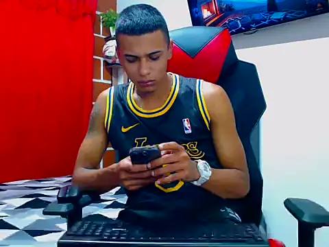 cristian_tayron1: вебкам-шоу