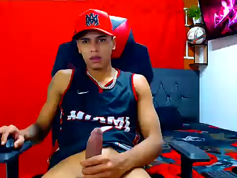 Show modela cristian_tayron1 na web-kameri